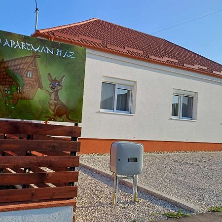 Mini Zoo Apartman Nagykanizsa Εξωτερικό φωτογραφία